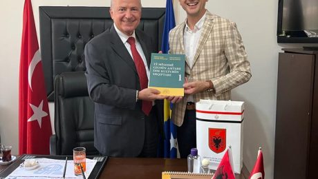 Arnavutluk Buyukelcisinin Ziyareti